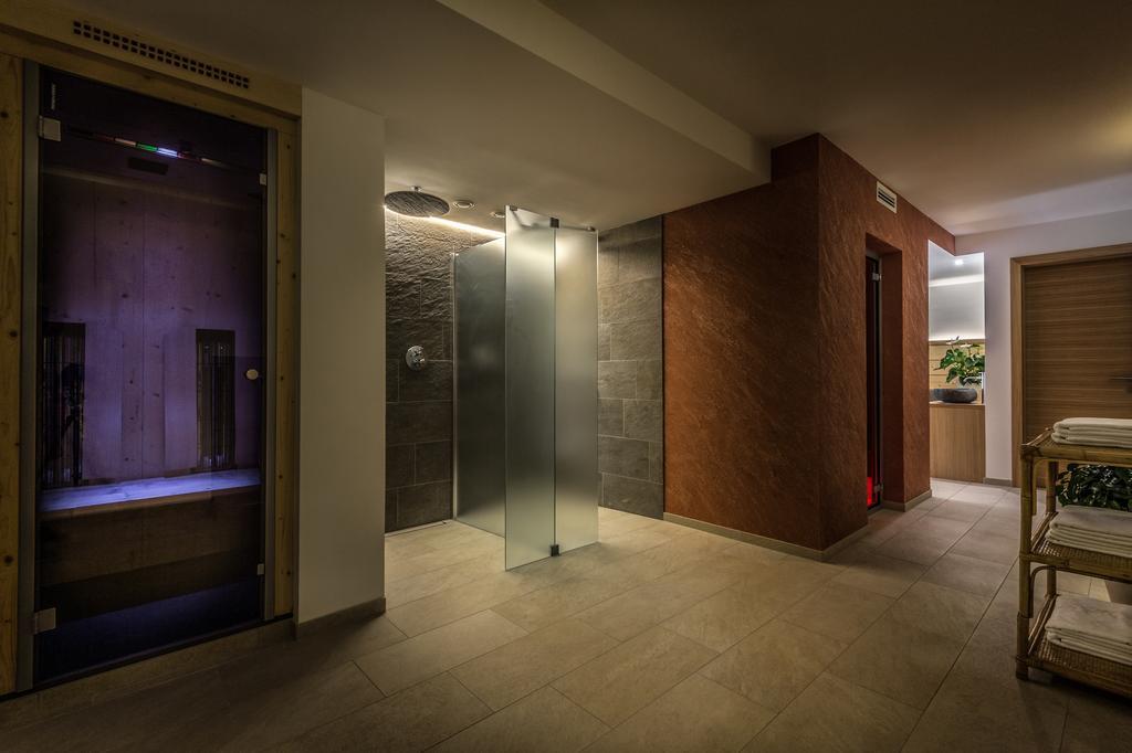 Hotel Miramonti باديا المظهر الخارجي الصورة