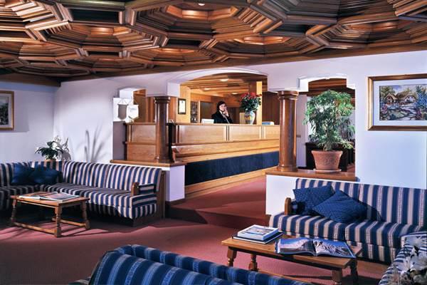 Hotel Miramonti باديا المظهر الخارجي الصورة